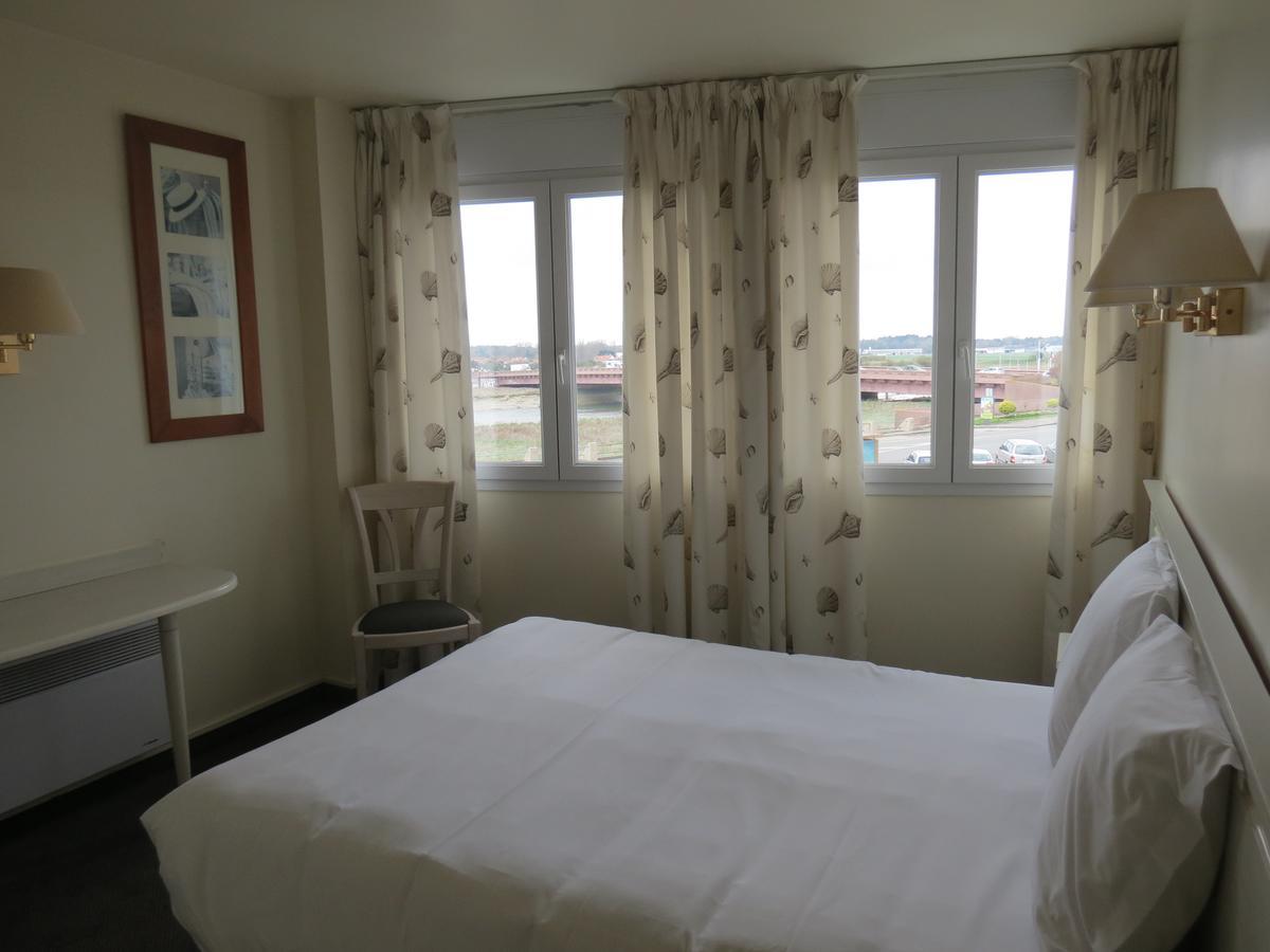 Hotel Cote D'Opale เอตาปล์ ภายนอก รูปภาพ